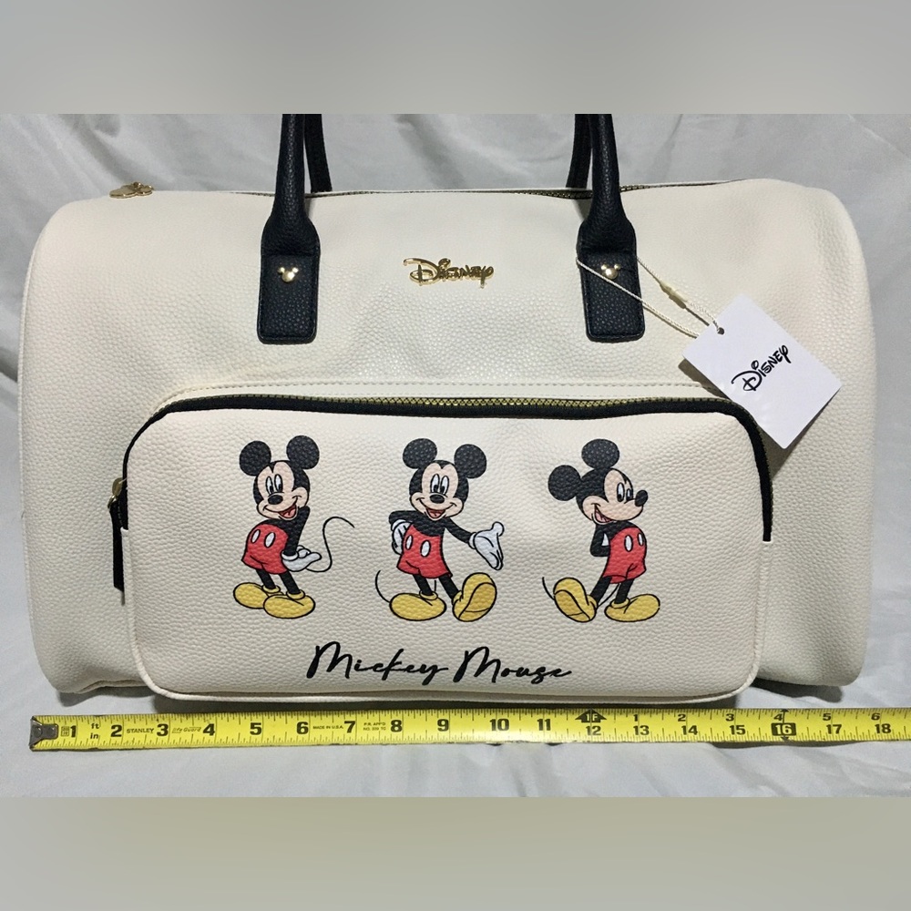 Disney’s Mickey Mouse Weekender Bag NWT - Picture 4 of 5